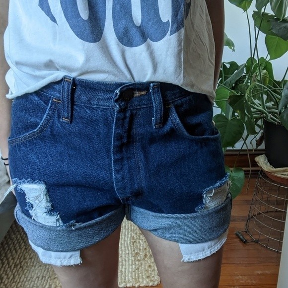 Vintage Rustler High Rise Distressed Cut-off Denim Shorts 27 - Picture 2 of 10